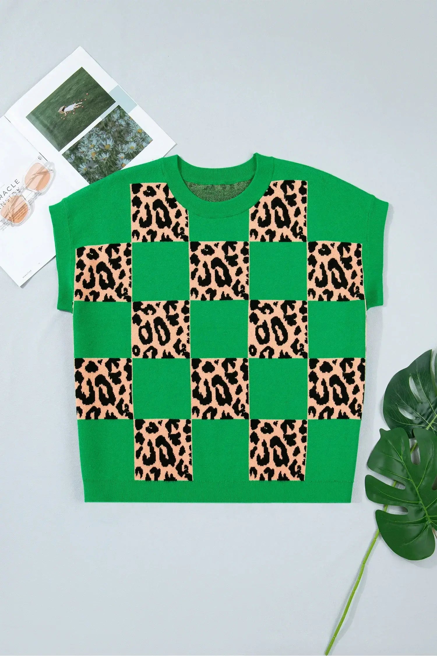 Red Plus Size Leopard Contrasted Checkered Short Sleeve Sweater