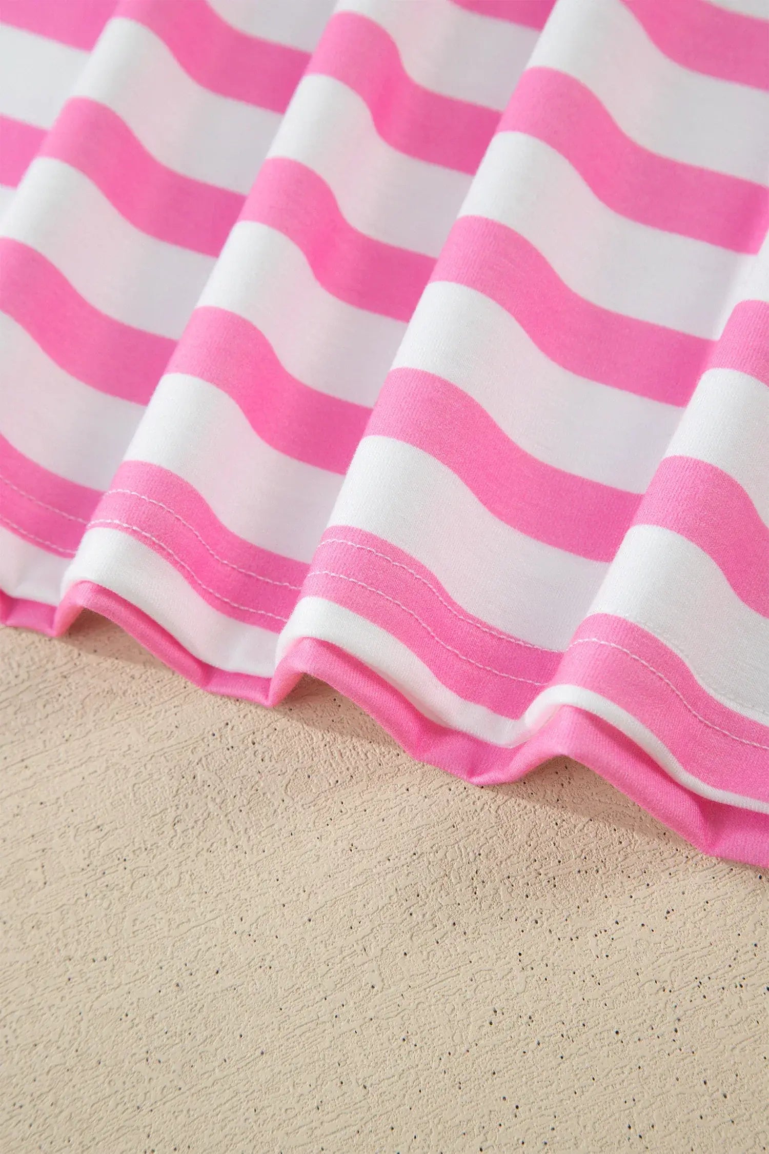 Pink Stripe Colorblock Patched Pocket V Neck Plus Size Tee