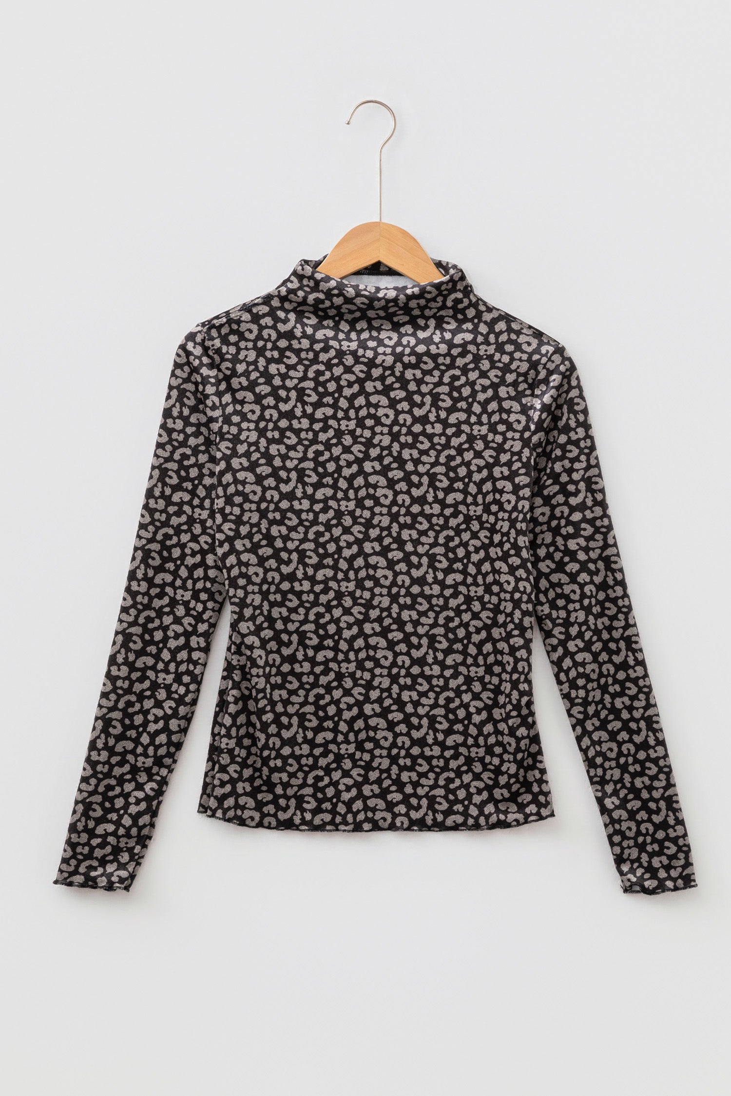 Brown Leopard Print Long Sleeve Sheath Pullover Western Style Top