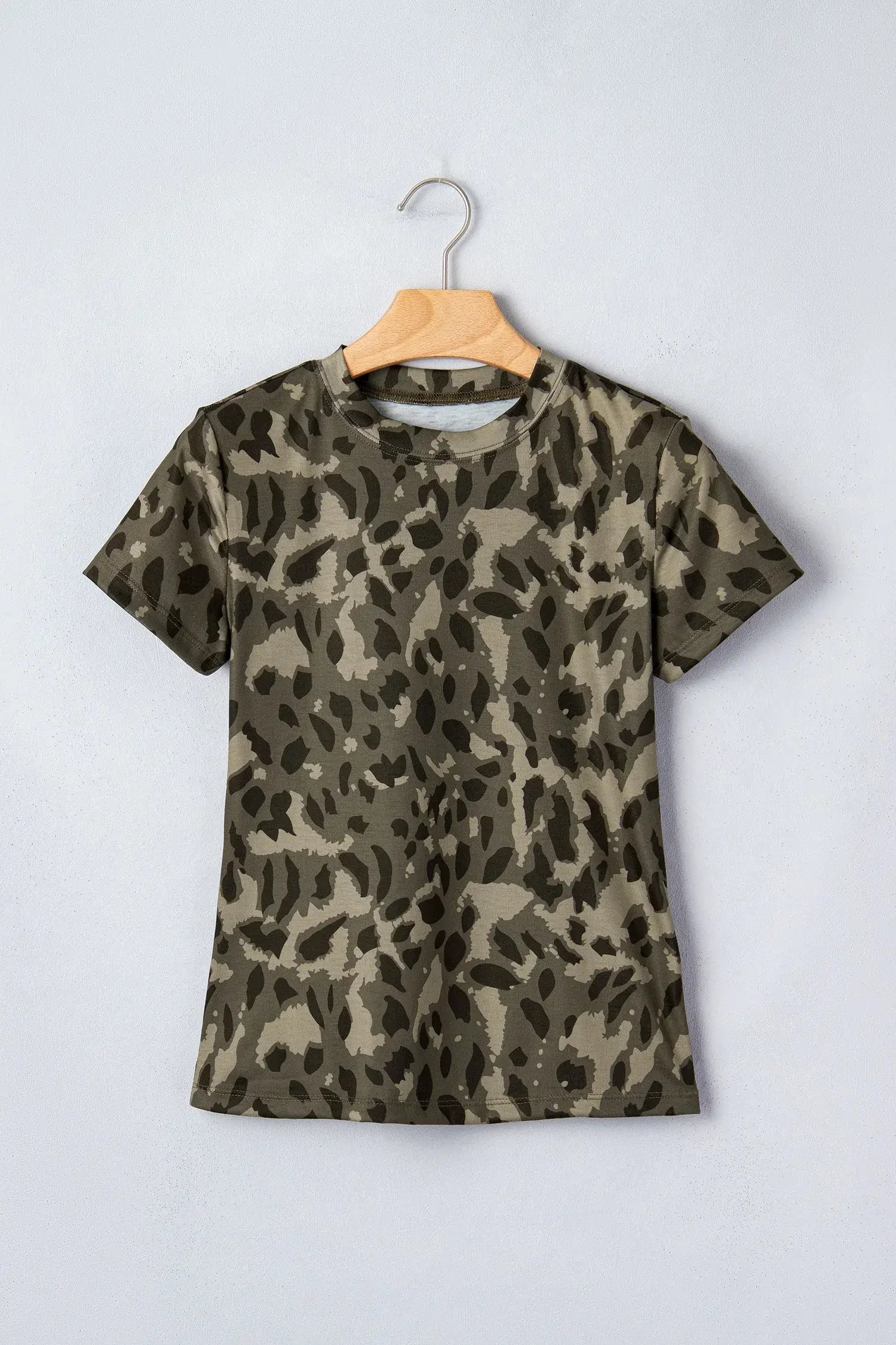 Brown Retro Leopard Print Mock Neck Slim Tee